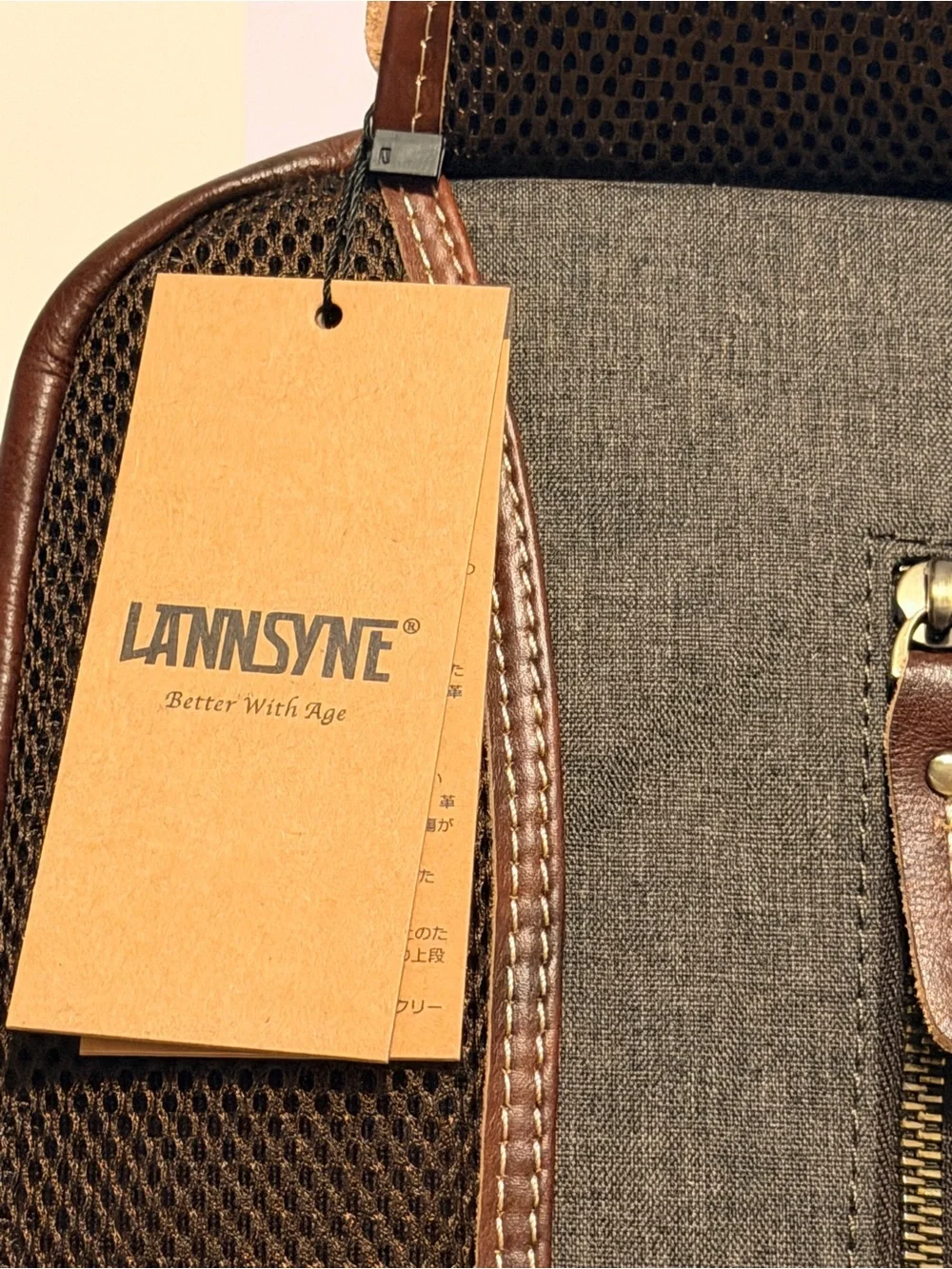 NWT Lannsyne’s Men’s Classic Full Grain Leather Sling Bag - Brown